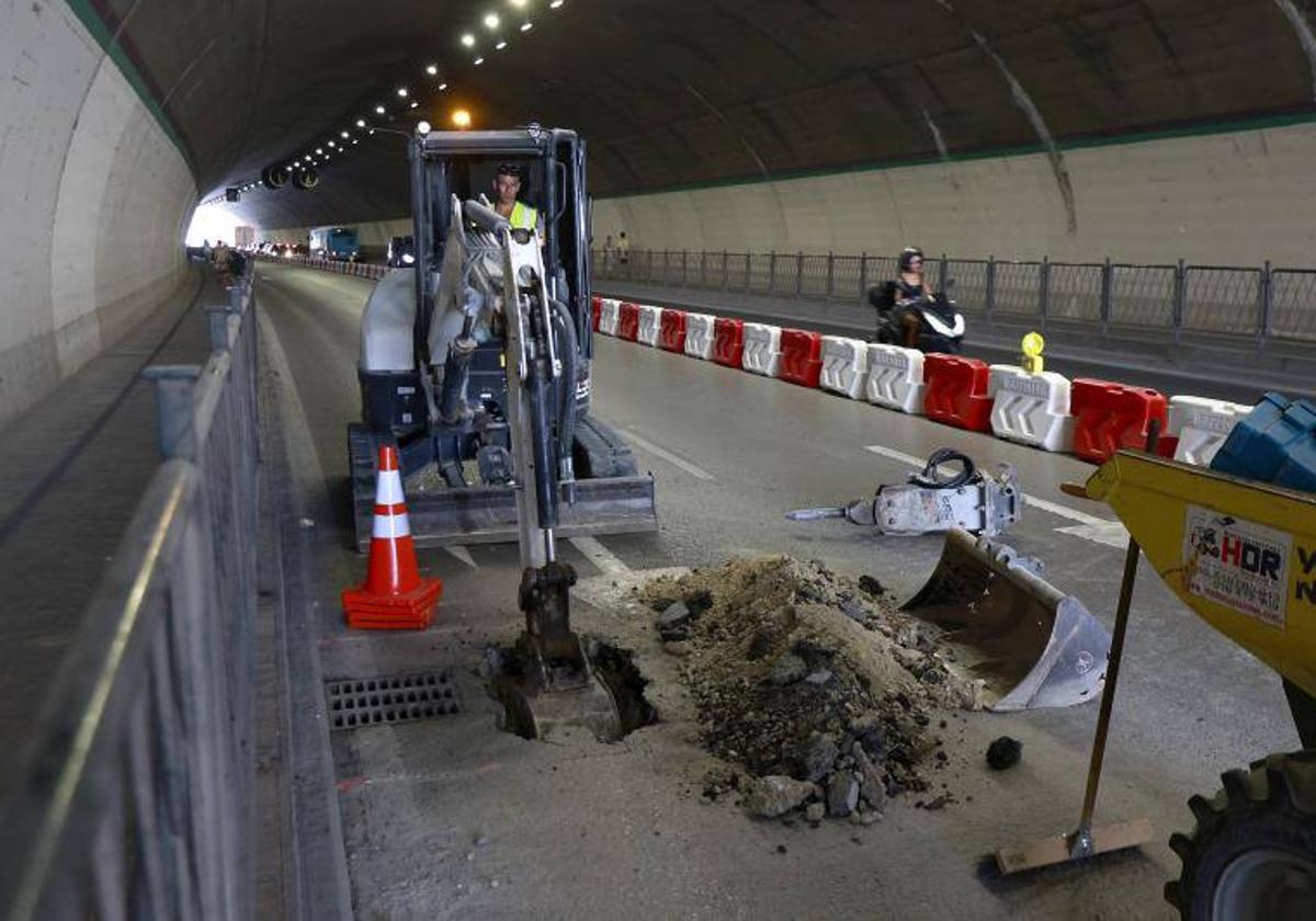 El túnel de la Alcazaba cierra por primera vez al tráfico en 24 años desde este domingo