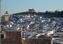 Condenado por ofrecer alquileres de pisos fraudulentos en Antequera: uno de ellos era una iglesia
