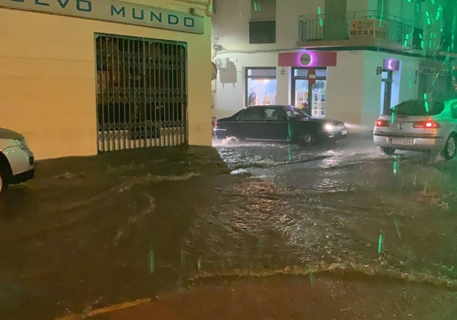 Calles anegadas en Ronda.