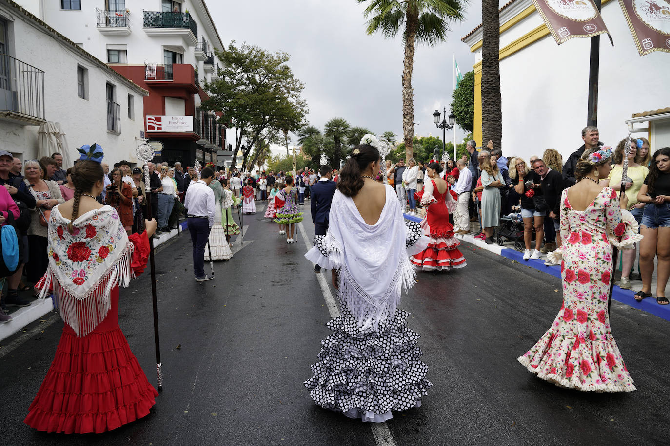 San Pedro Alcántara arropa a su patrón en el día grande de la Feria