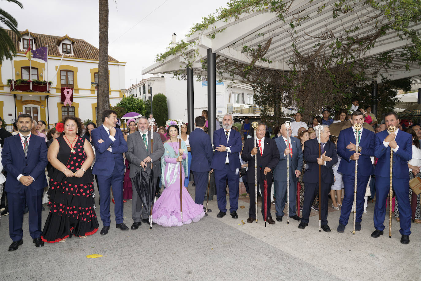 San Pedro Alcántara arropa a su patrón en el día grande de la Feria