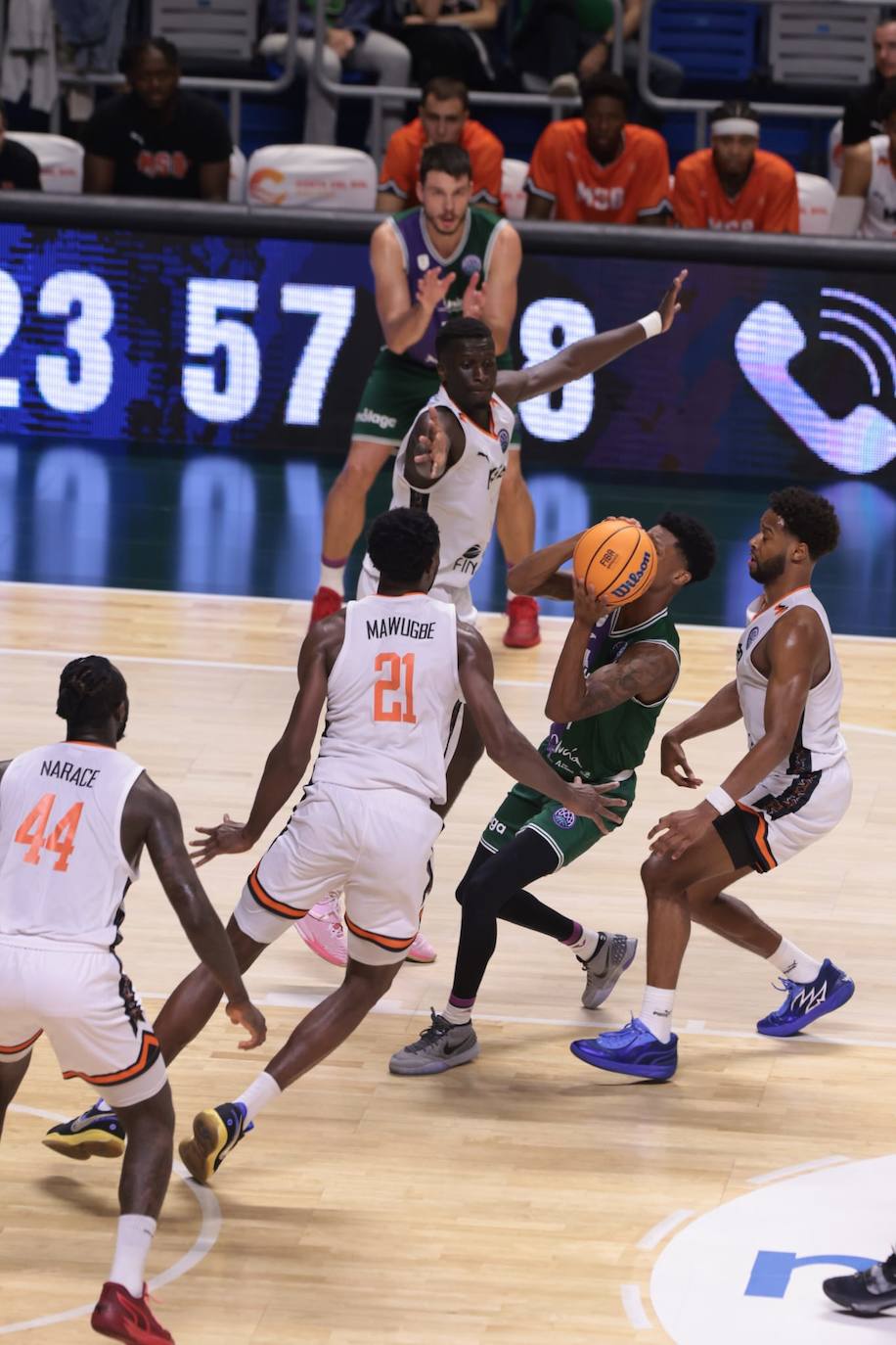 El Unicaja-Le Mans, en imágenes