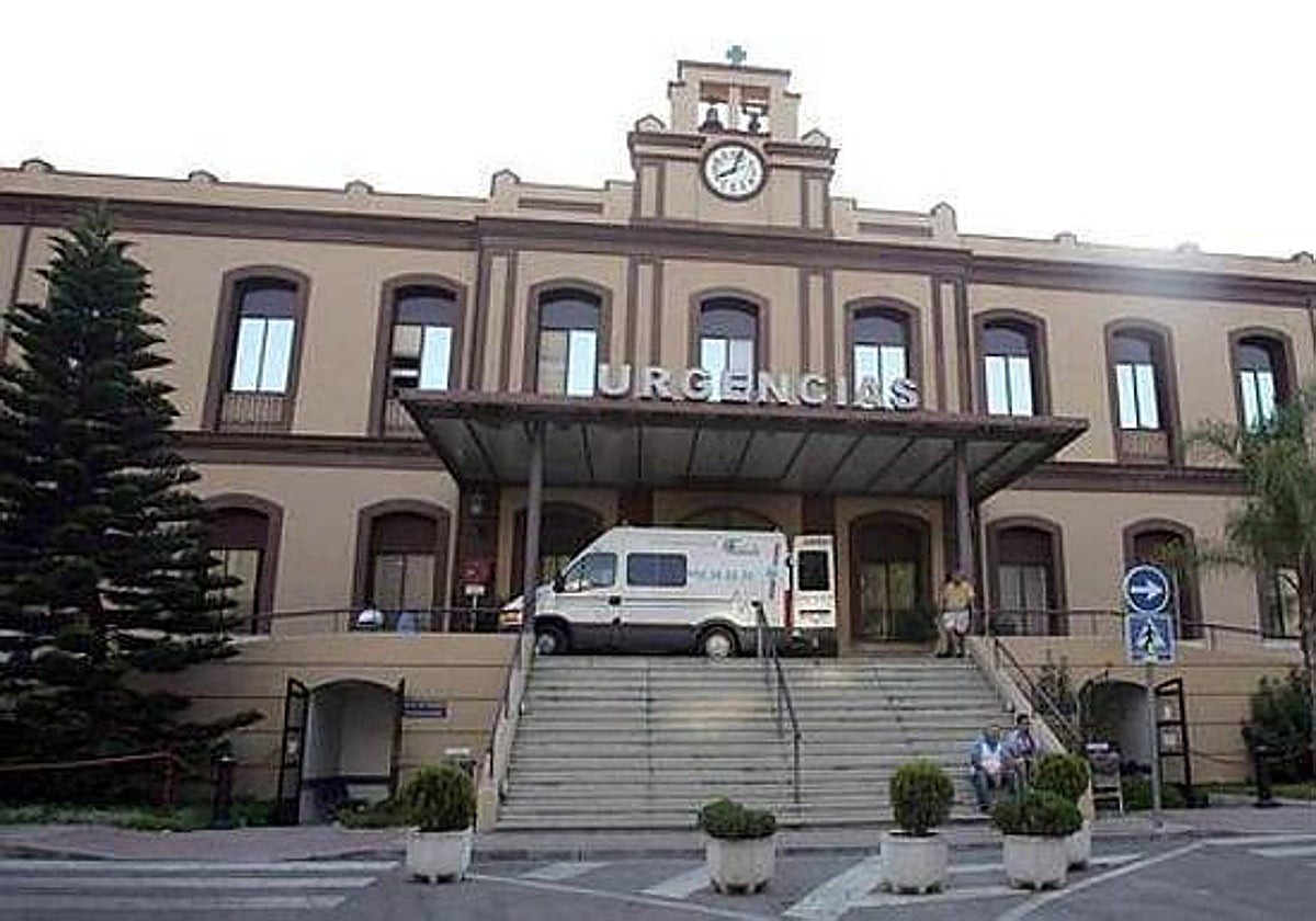 El ladrón se adentró en el Hospital Civil para intentar huir de la policía.