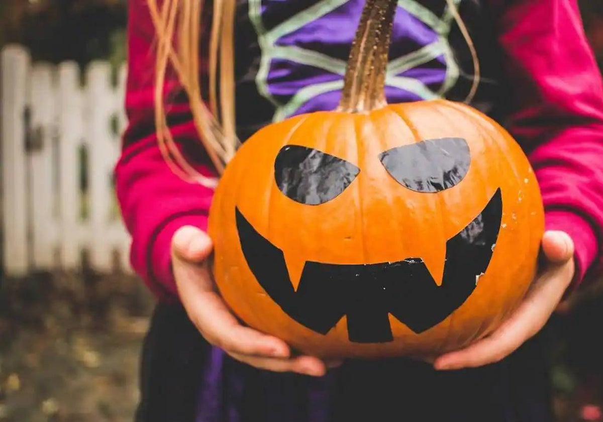 Agenda de planes LGTBI para Halloween en Andalucía