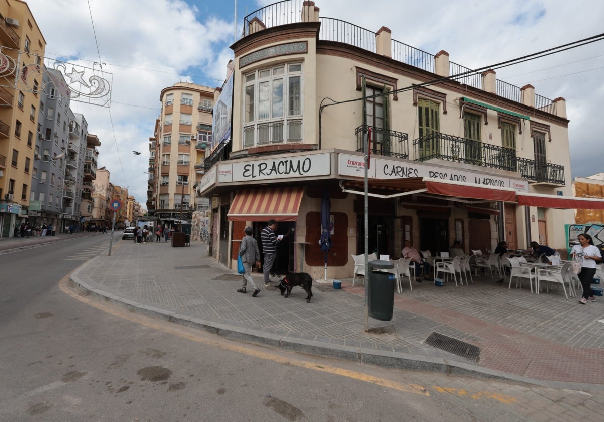 El bar El Racimo abrió en el año 1922.