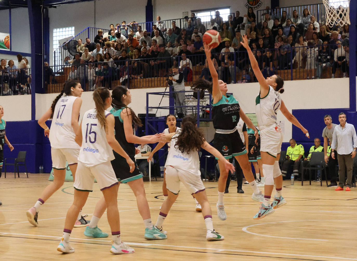 El CAB Estepona- Unicaja Mijas, en imágenes