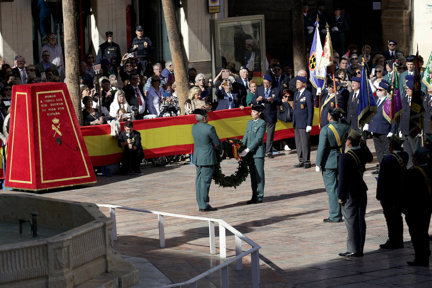 Celebración del XXIV Día del Veterano de las Fuerzas Armadas y de la Guardia Civil en Málaga