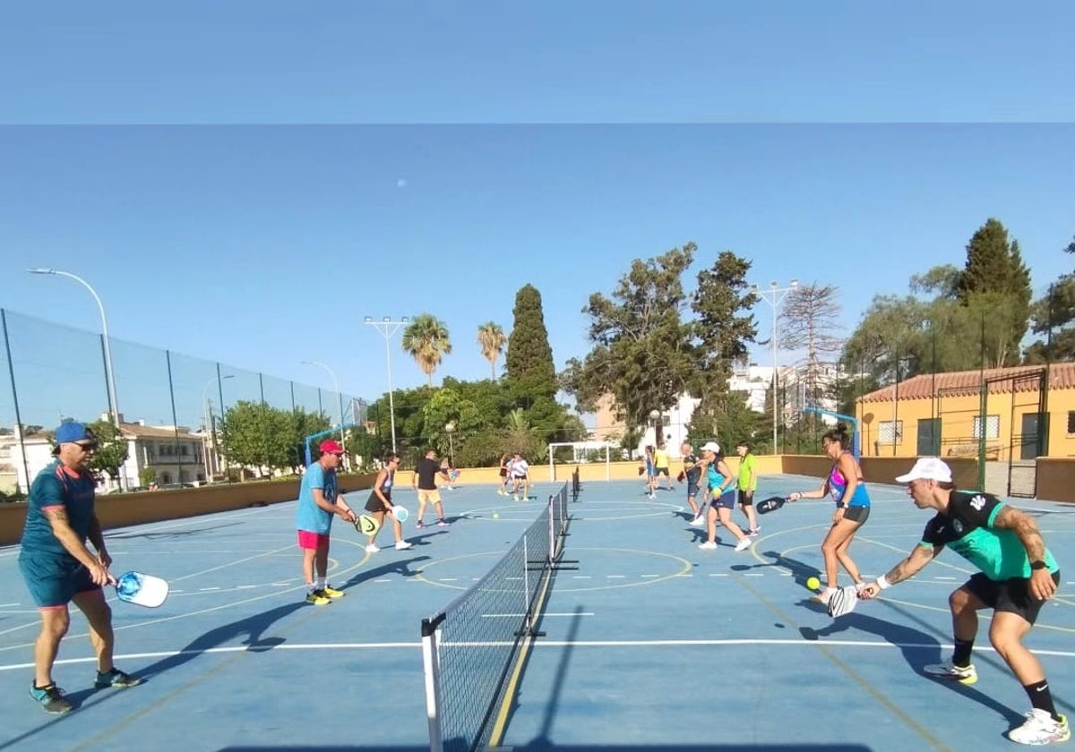 Uno de los encuentros de pickleball disputados en la primera edición del torneo.