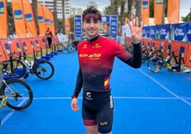 El triatleta malagueño Alberto González, al término de la prueba en Chile.