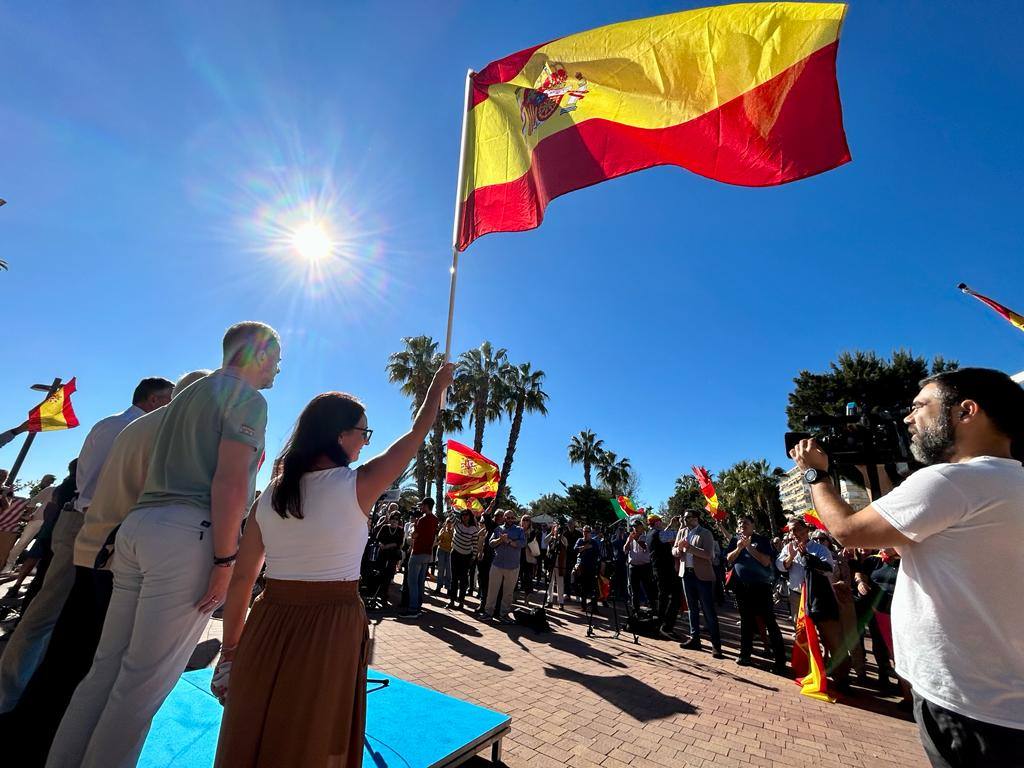 Protesta contra la amnistía en Vélez-Málaga