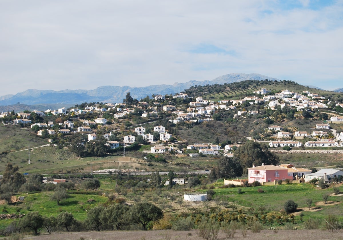 Viviendas diseminadas en el término municipal de La Viñuela.