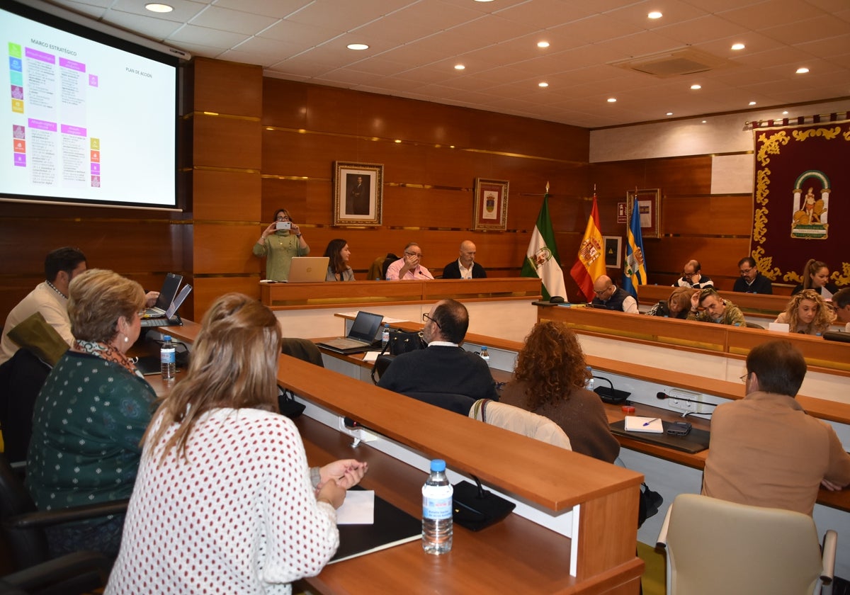 Reunión de trabajo sobre la agenda urbana del municipio.