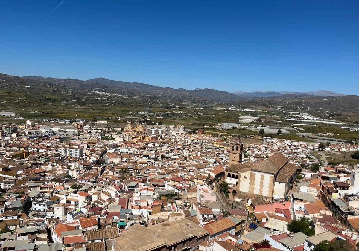 Vista panorámica del casco urbano de Vélez-Málaga.