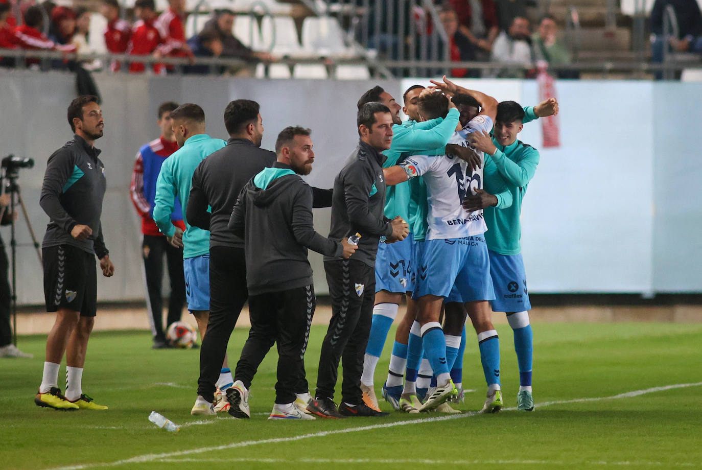 La goleada del Málaga en Murcia, en imágenes