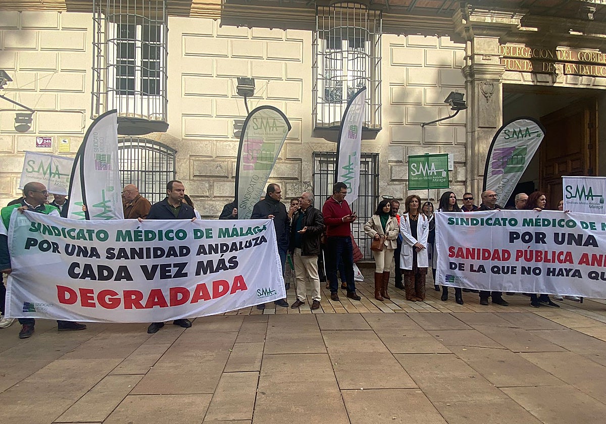 Concentración de los portavoces del Sindicato Médico este martes