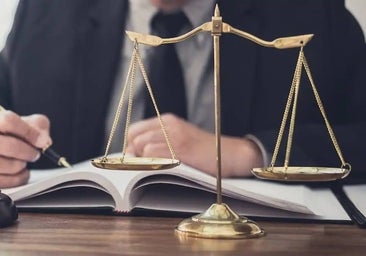 Un juez declara improcedente un despido por faltar tres días al trabajo, porque recibió del jefe un 'ok' por whatsapp
