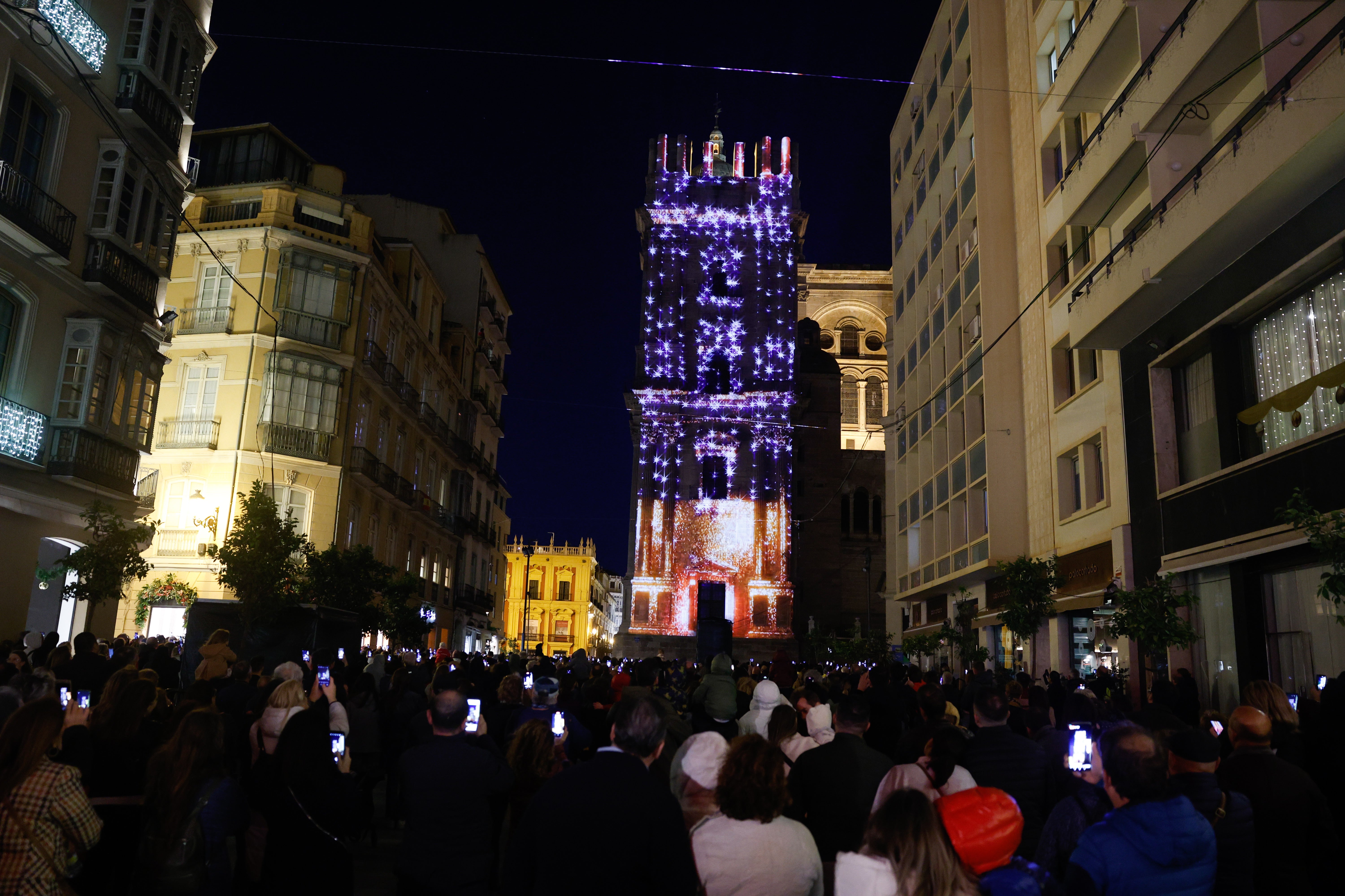 Así es el videomapping y la iluminación de la Catedral de Málaga