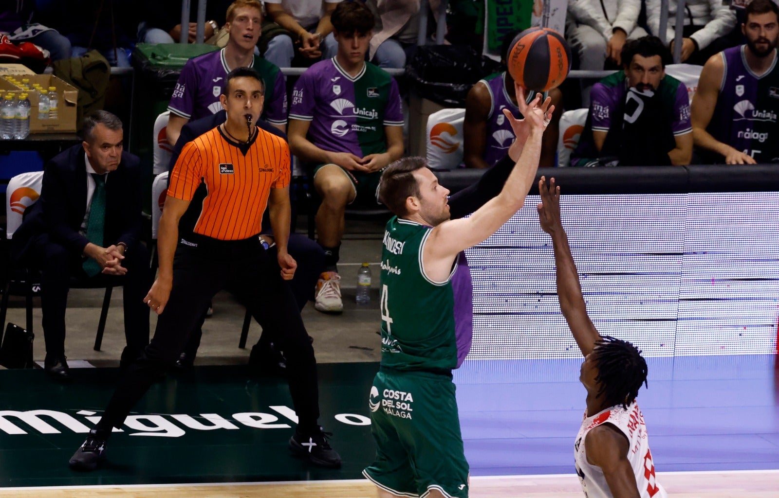 Las mejores imágenes del Unicaja - Baxi Manresa