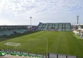 Panorámica del Estadio Romano José Fouto, en el que se jugará el Mérida-Málaga.