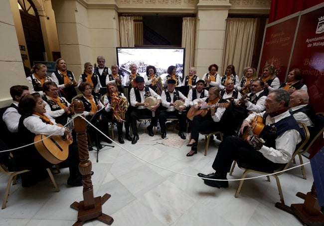 La pastoral 'Son de Málaga' ha participado en la inauguración.