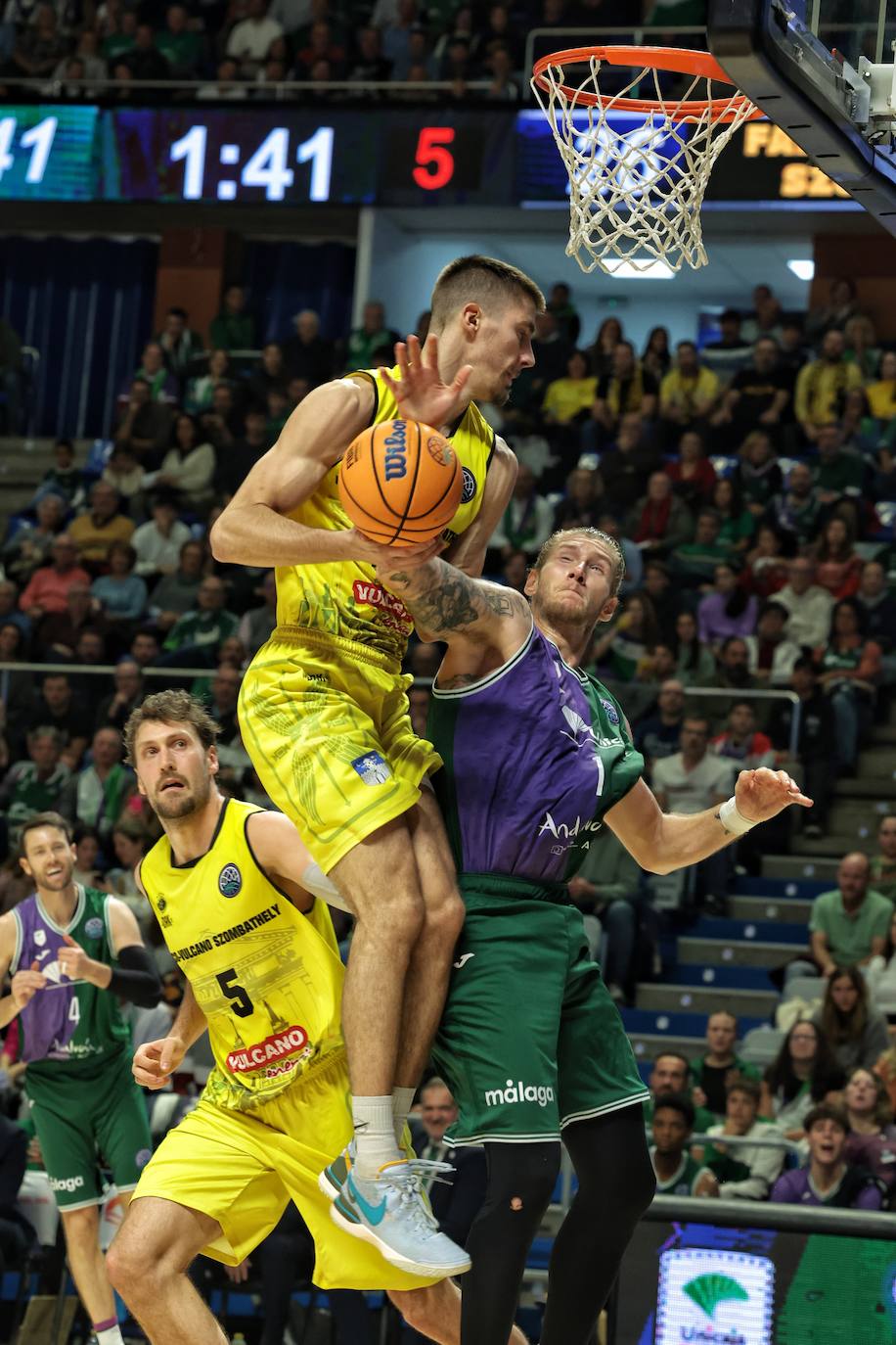 El Unicaja-Falco Vulcano Szombathely, en imágenes