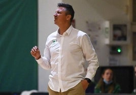 Jesús Lázaro volverá a entrenar al Unicaja Mijas.