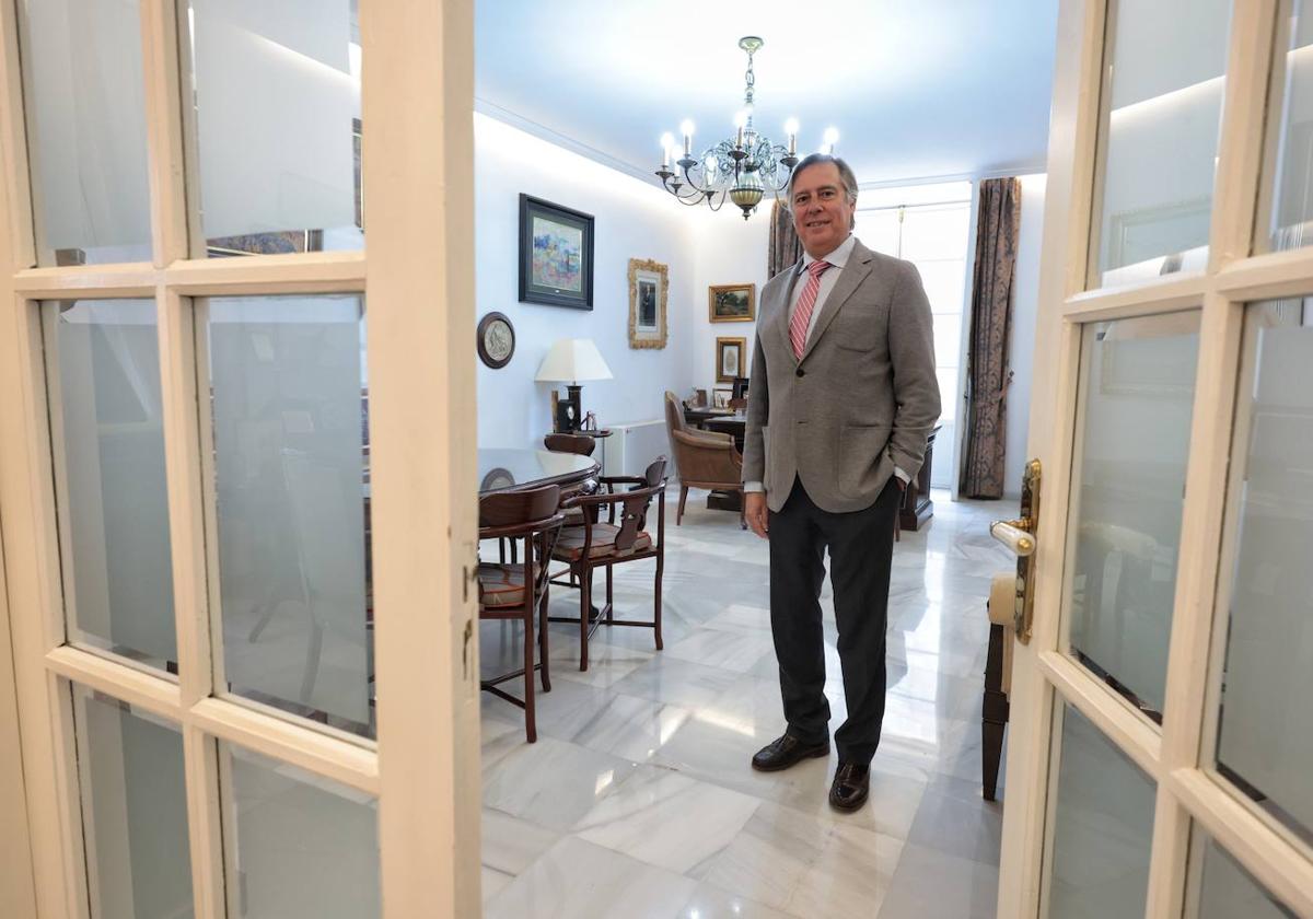 José Carlos Escribano, nuevo presidente de la Cámara de Comercio de Málaga, en su despacho.