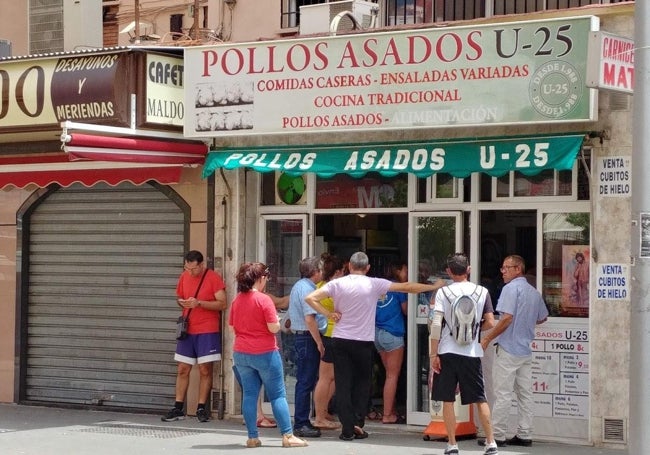 Asados U-25.