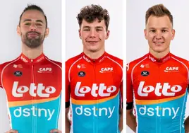 Victor Campenaerts, Arnaud de Lie y Arjen Livyns, ciclistas profesionales del Lotto-Dstny.