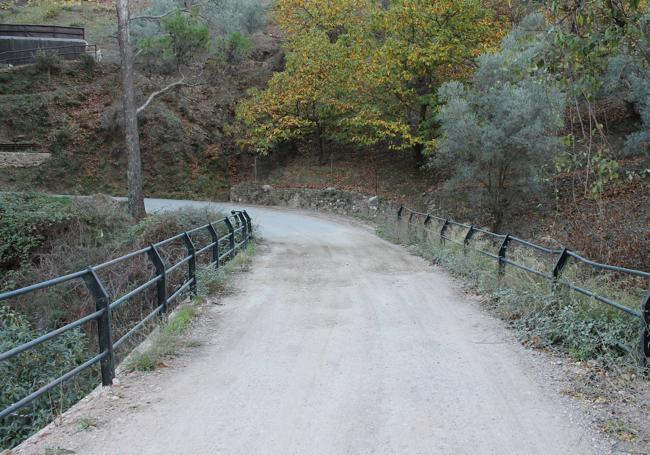 Puente para salvar el arroyo Umbría