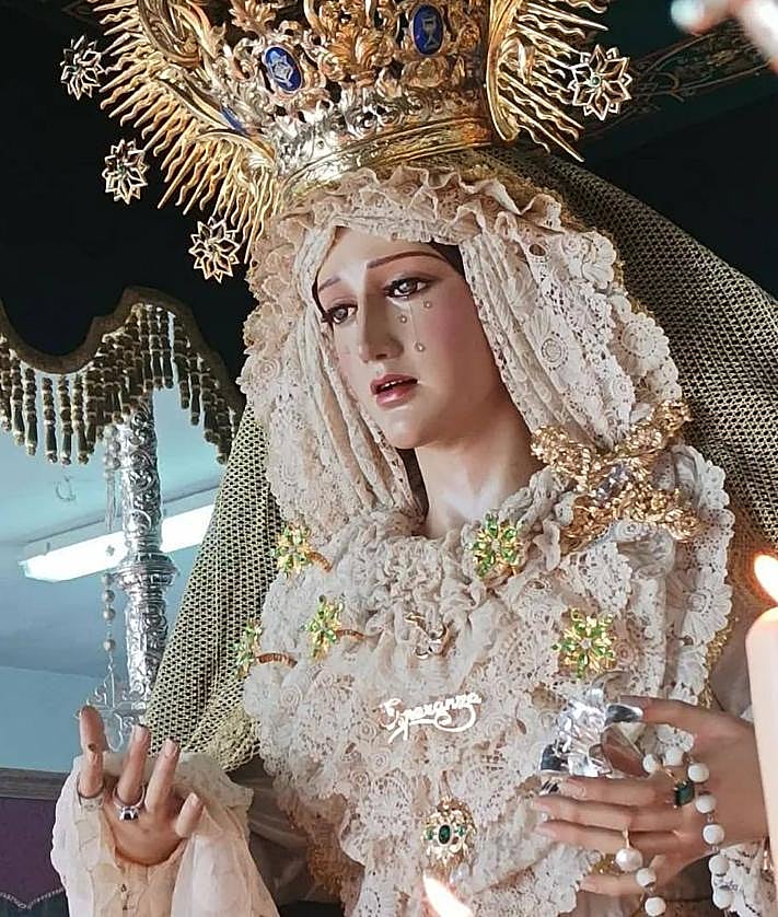 Imagen secundaria 2 - 1:Virgen de la Esperanza, de Cuevas de San Marcos. 2: Imagen de Nuestra Señora de la Esperanza de Ardales y 3: María Santísima de la Esperanza, de Benalmádena.