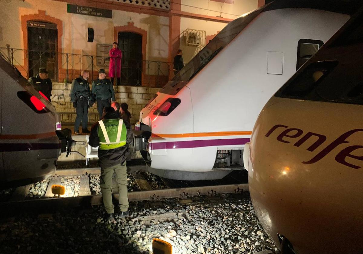 Los trenes acccidentados en la estación de El Chorro.