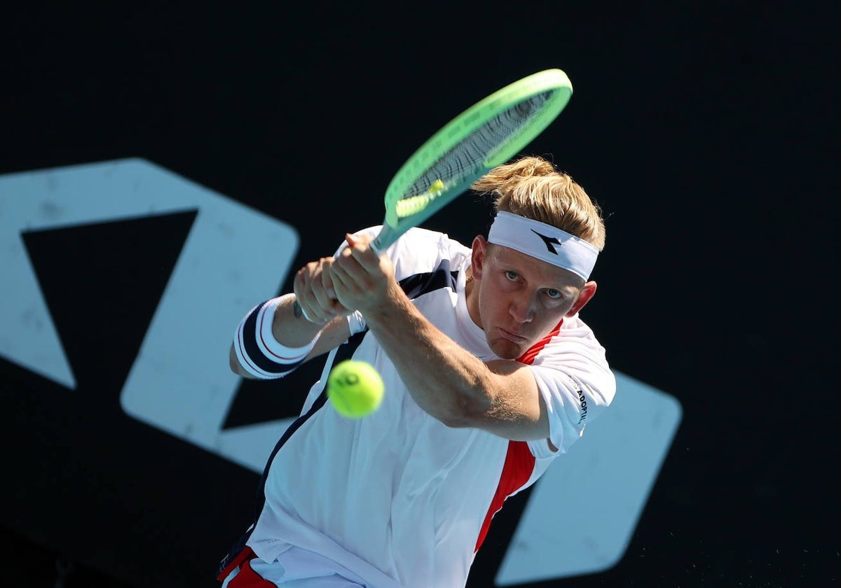 Alejandro Davidovich, ante Bublik en el Open de Australia de 2023.