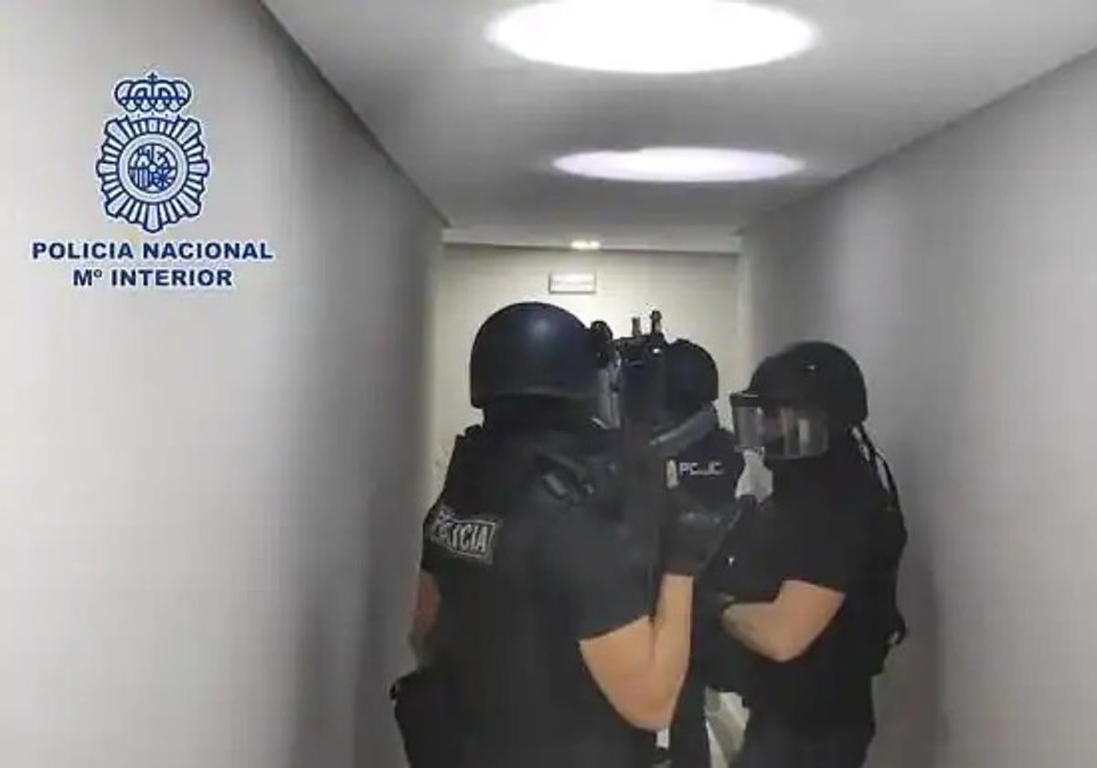 Un secuestro, dos dedos amputados y un detector de mentiras por una deuda de 3 millones en cocaína