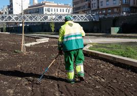 El Ayuntamiento quiere crear una pradera verde en el tramo final del río Guadalmedina de Málaga capital