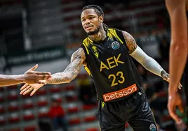 Ben McLemore, con la camiseta del AEK.