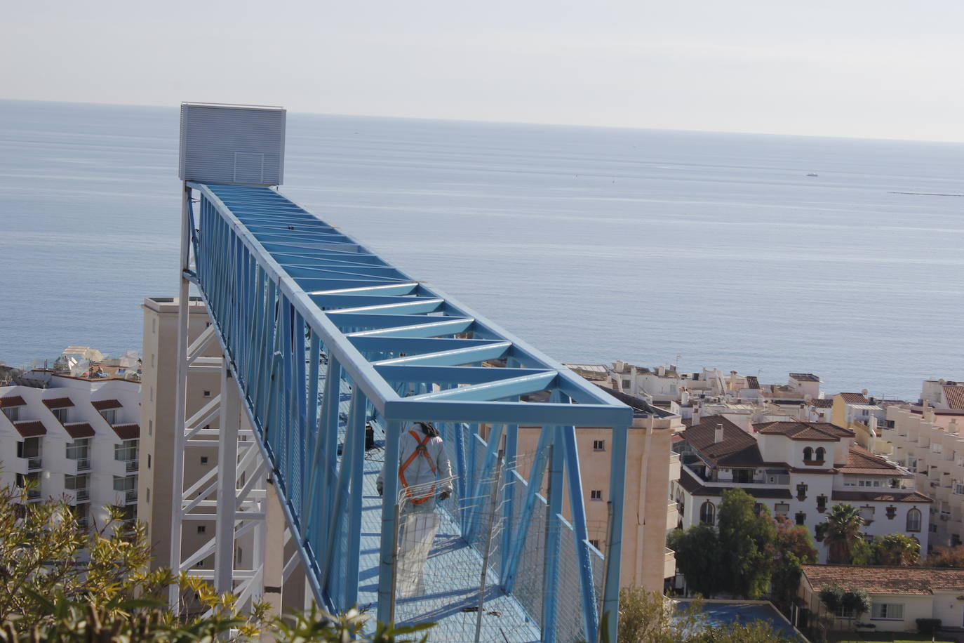 Nuevo atractivo en el Parque de La Batería de Torremolinos: un ascensor panorámico de 28,8 metros