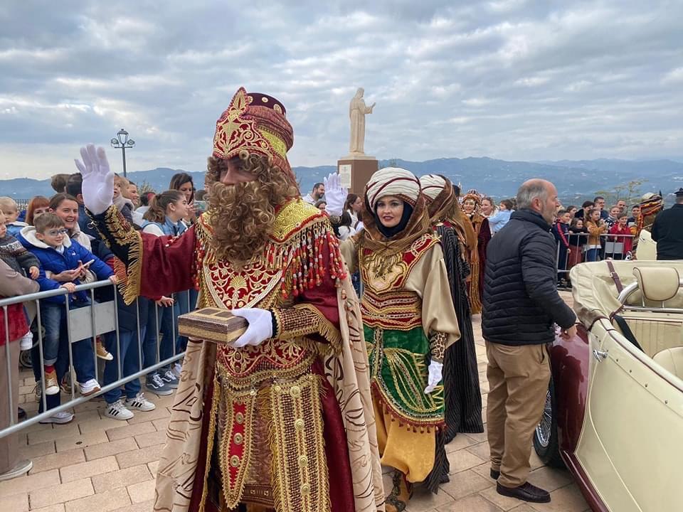 Cabalgata de los Reyes Magos en la Axarquía: Vélez-Málaga, Rincón de la Victoria, Torrox, Torre del Mar, Nerja y Frigiliana