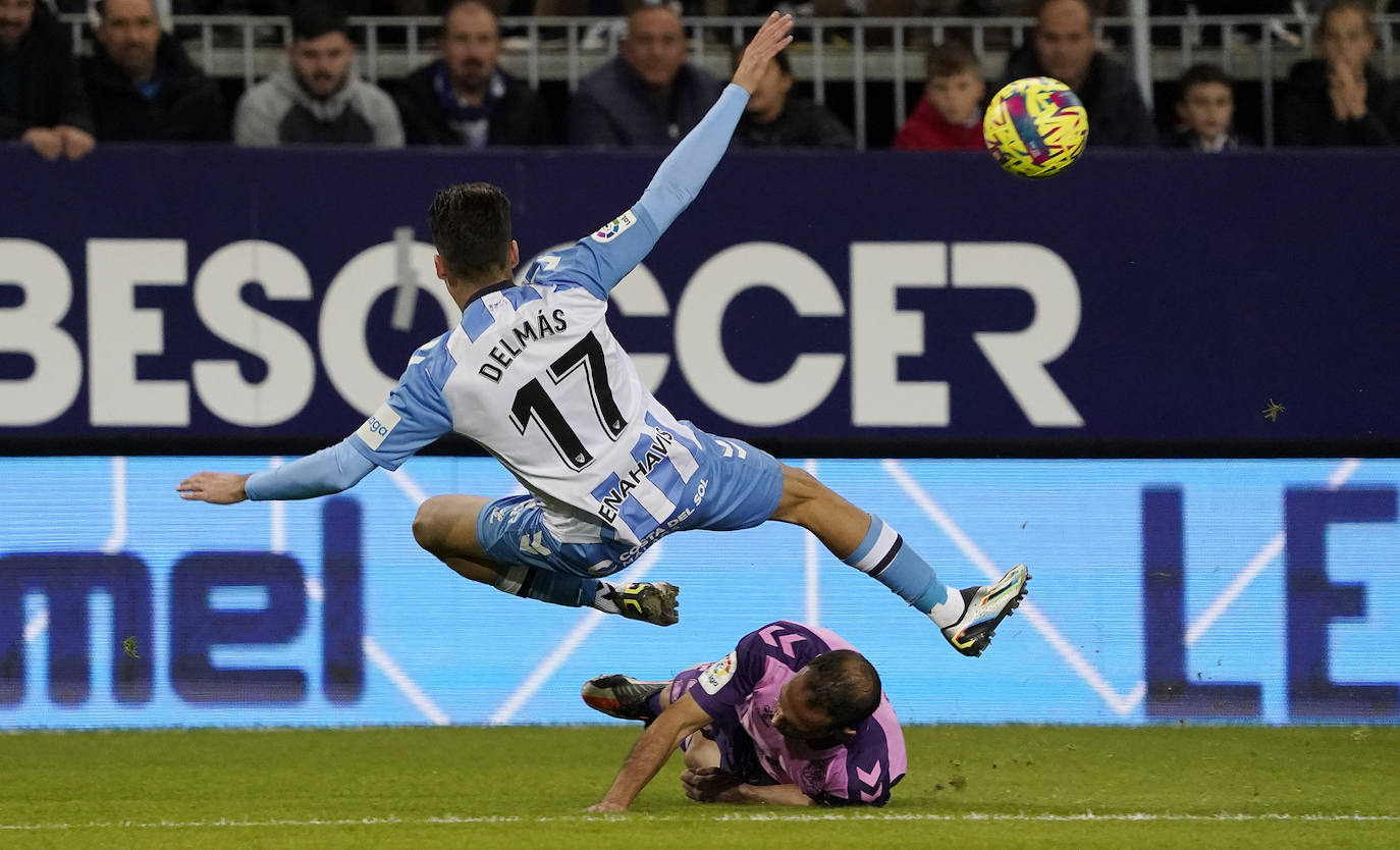La Rosaleda pasó del 'Manolo, vete ya' a celebrar el empate en menos de un minuto