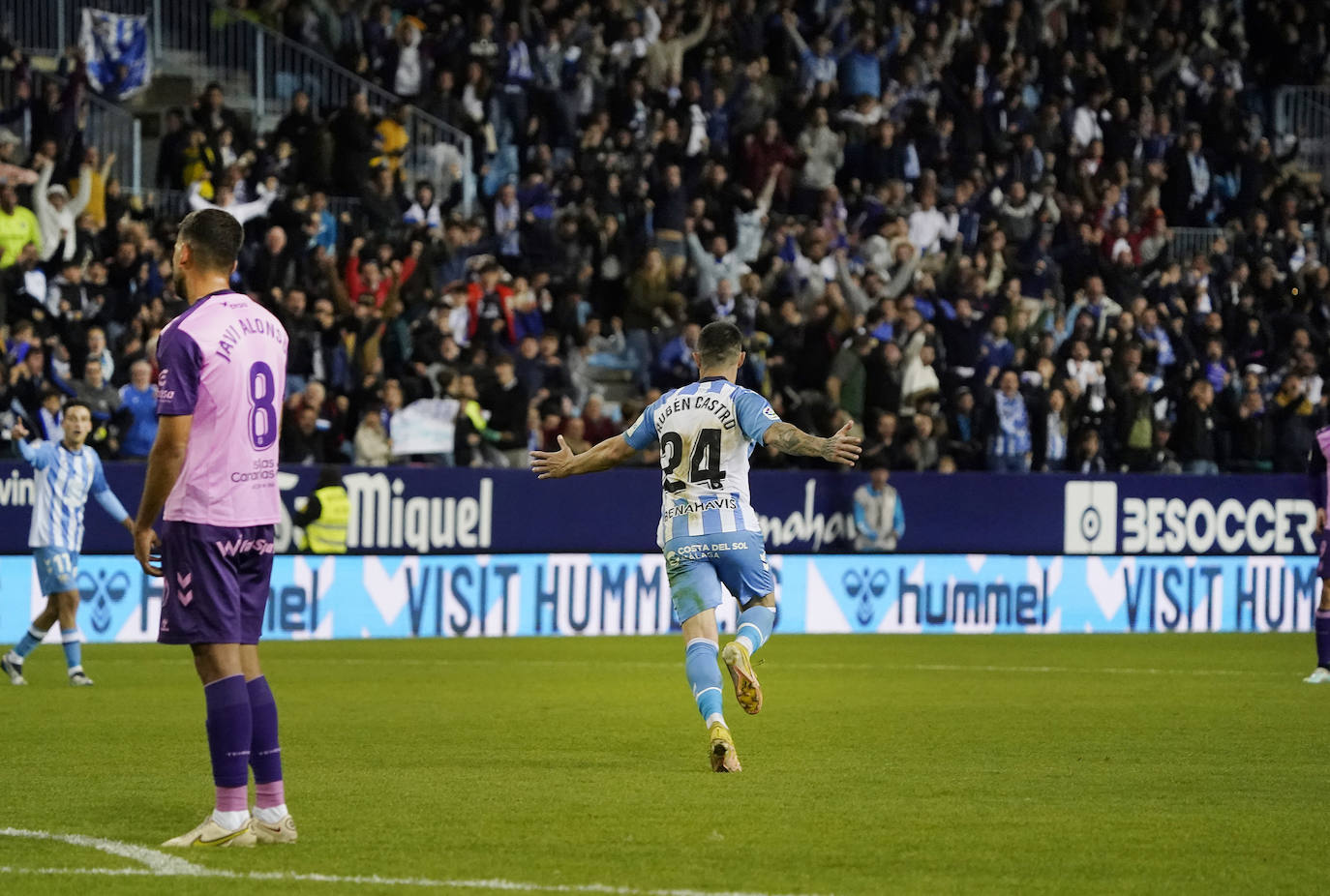 La Rosaleda pasó del 'Manolo, vete ya' a celebrar el empate en menos de un minuto