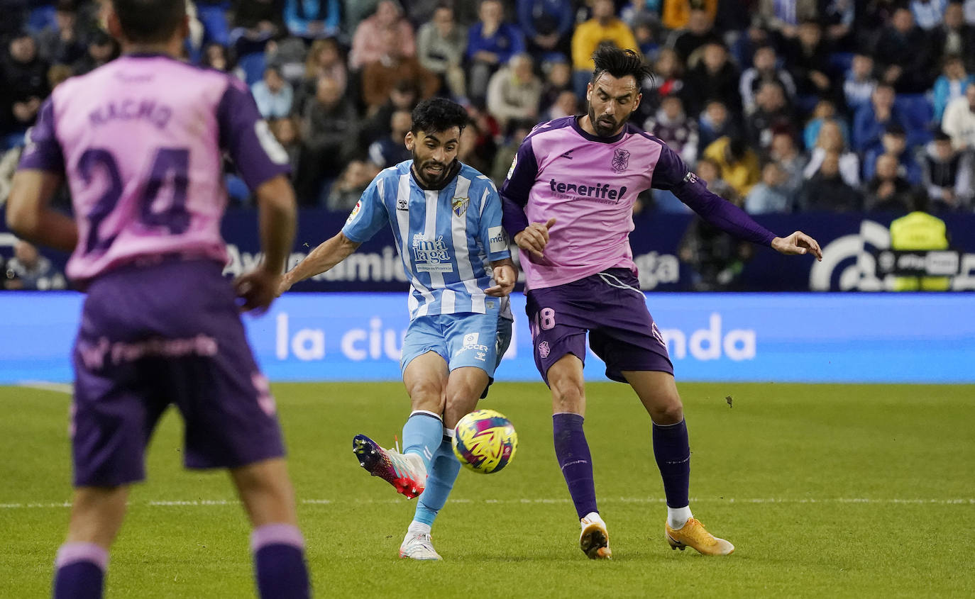 La Rosaleda pasó del 'Manolo, vete ya' a celebrar el empate en menos de un minuto