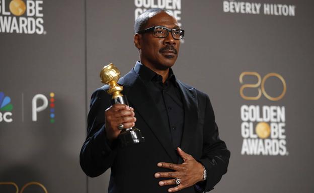 El actor Eddie Murphy recibió el Premio Cecil B. DeMille a toda una carrera.