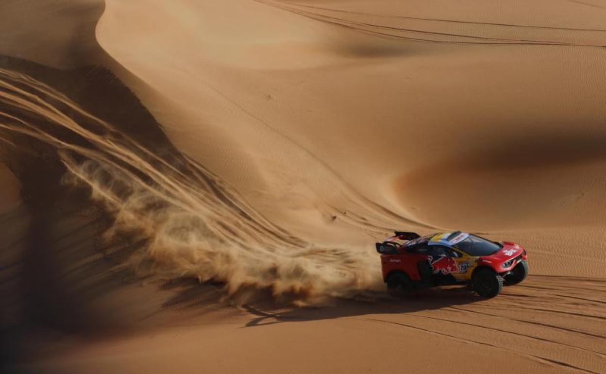 Sebastien Loeb, durante la undécima etapa del Dakar. 