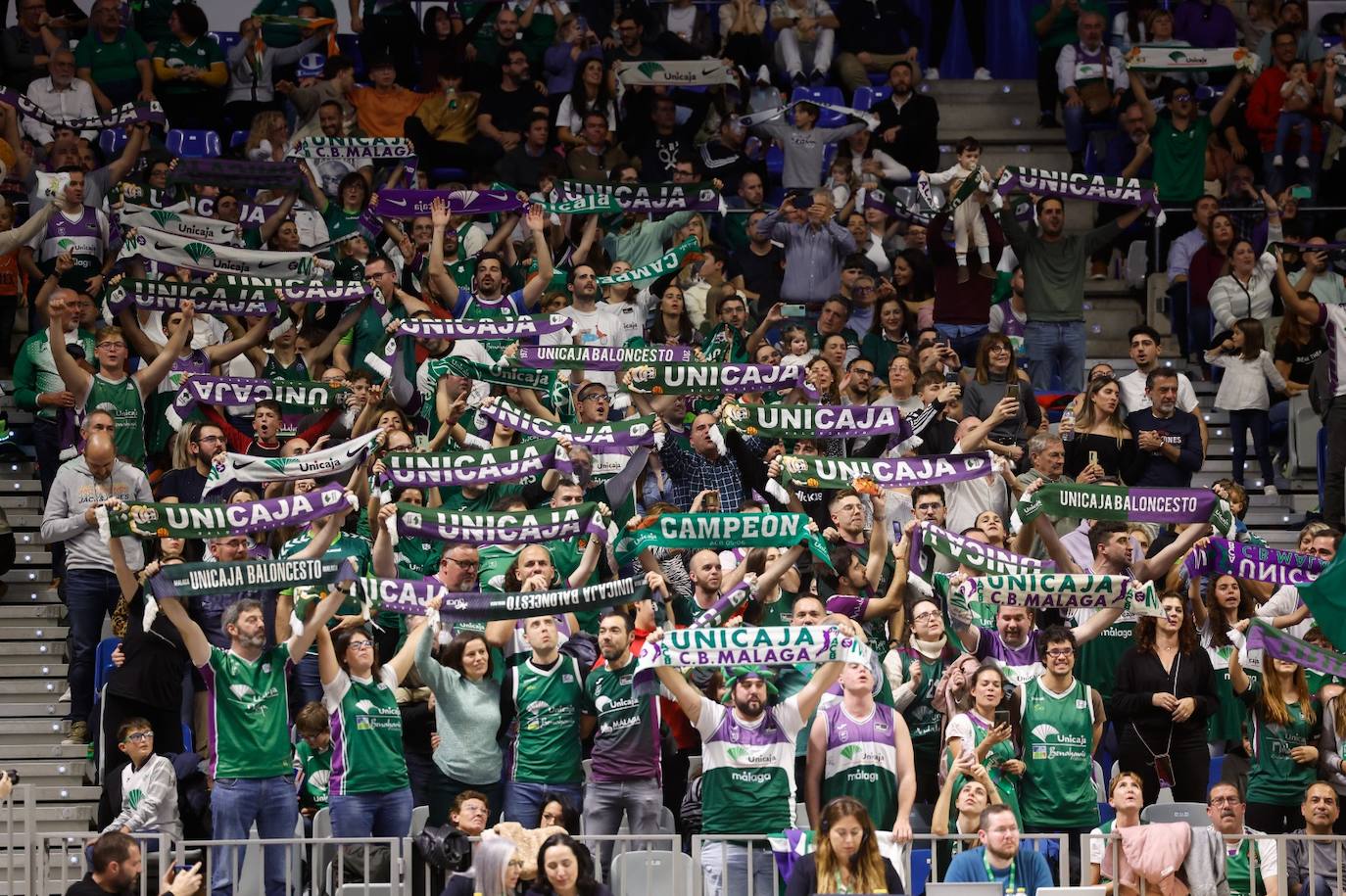 El Unicaja se exhibe ante el Río Breogán (100-66). 