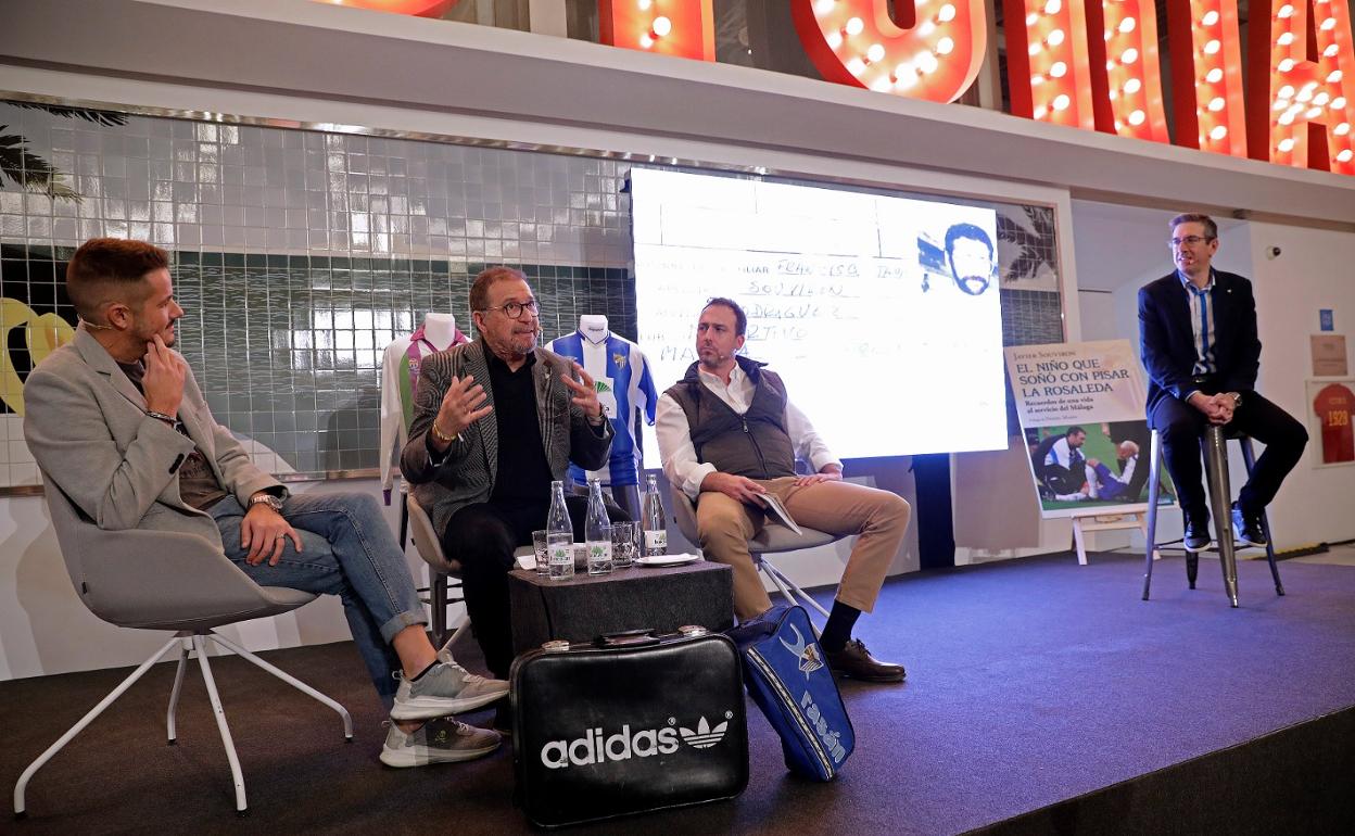 Daniel Marín, Javier Souvirón, Andrés García y Enrique Aparicio, durante el acto. 