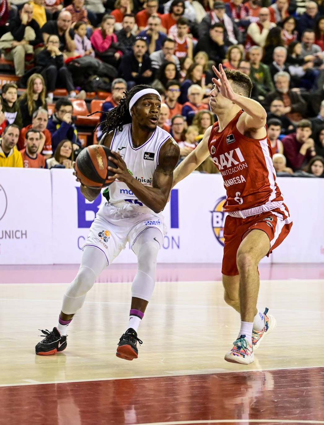 Fotos: El Manresa-Unicaja, en imágenes