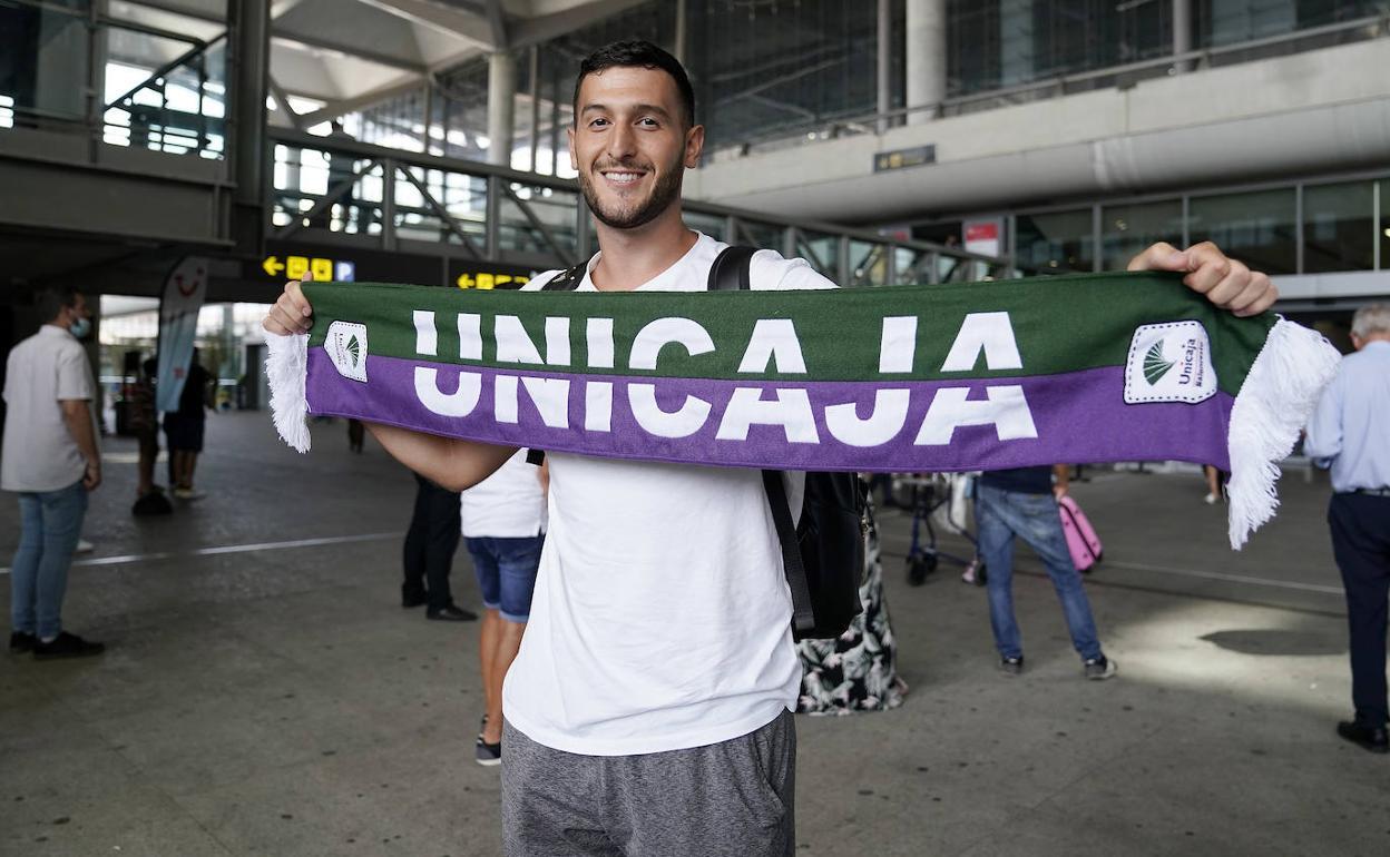 Marco Spissu, a su llegada a Málaga en el verano de 2021 para fichar por el Unicaja. 