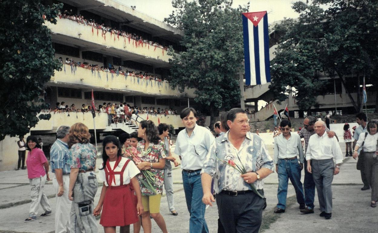 La expedición benalmadense, recibida en Cuba. 