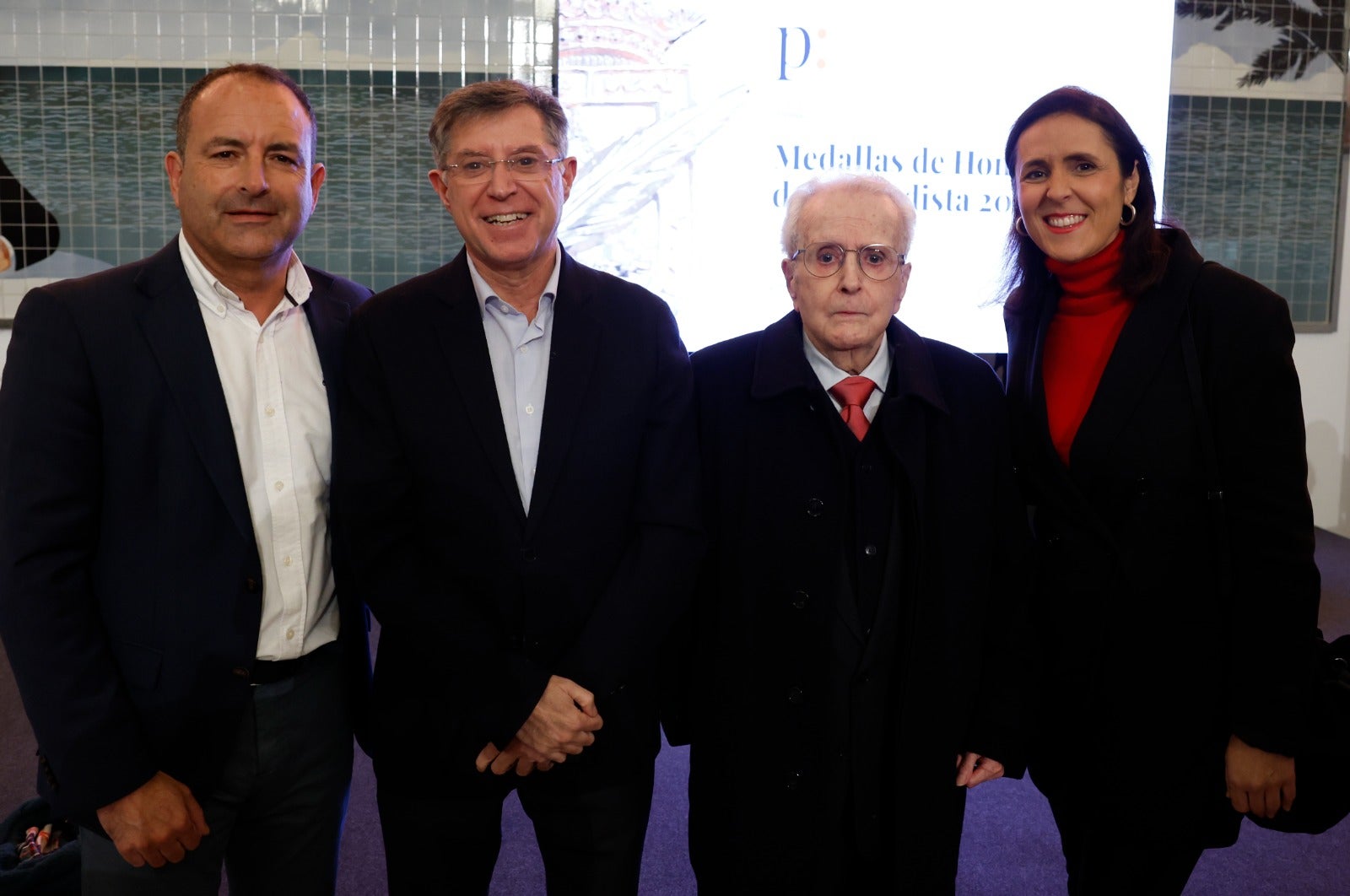 La Asociación de la Prensa de Málaga entrega su Medalla de Honor del Periodista a Azucena Cervantes y a la UMA y la distinción de Socio de Honor a Manuel Castillo Casermeiro