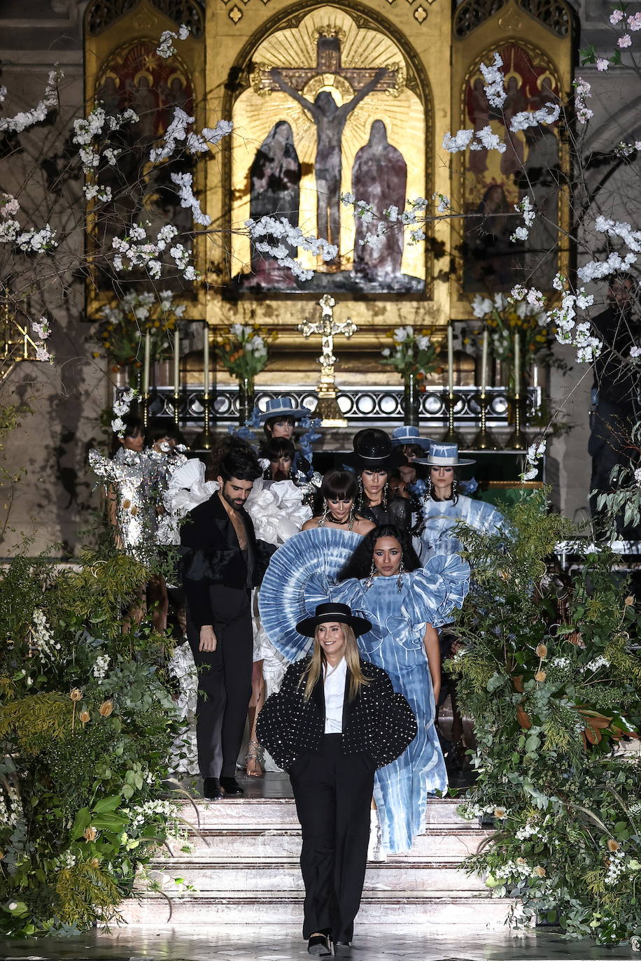 El desfile de Juana Martín inspirado en Málaga presentado en París. 